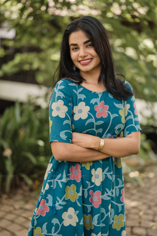 Tassel Chic Blue Cotton Dress with U-Neckline & Double Tassel Rope