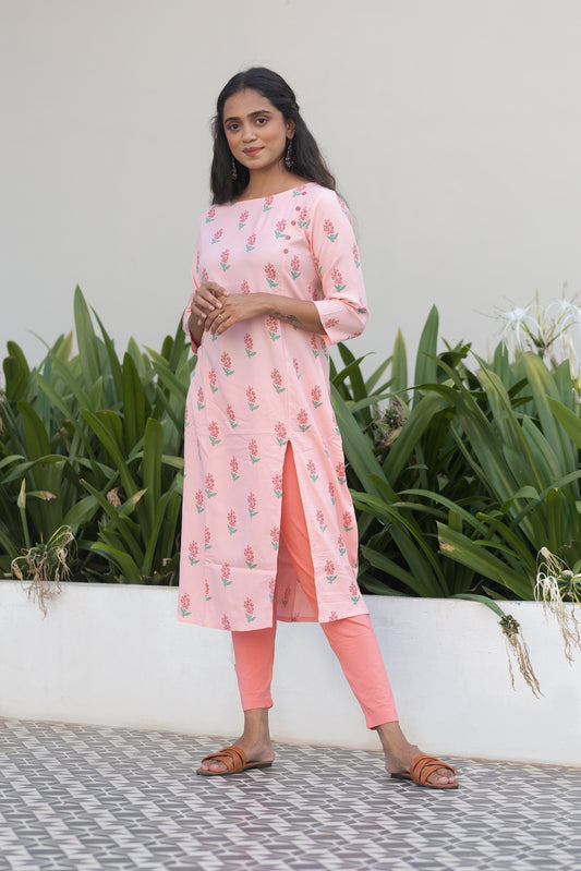 Pink Berry Bunch Viscose Printed Kurta